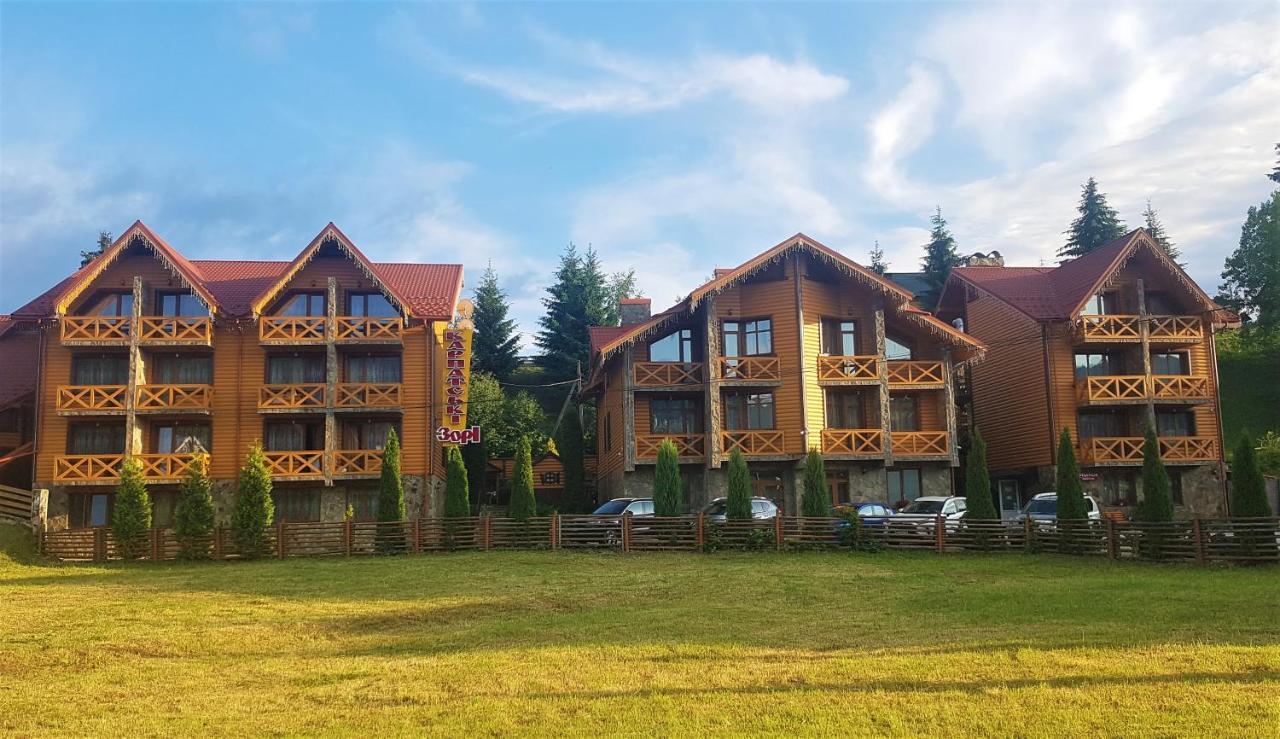 Karpatski Zori Hotel 布克维 外观 照片