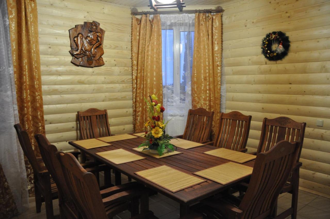 Karpatski Zori Hotel 布克维 外观 照片