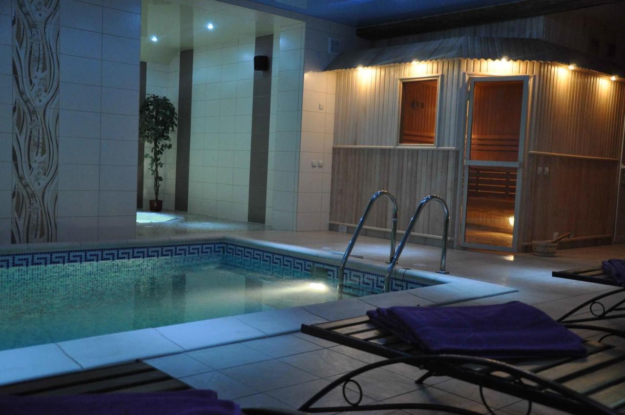Karpatski Zori Hotel 布克维 外观 照片