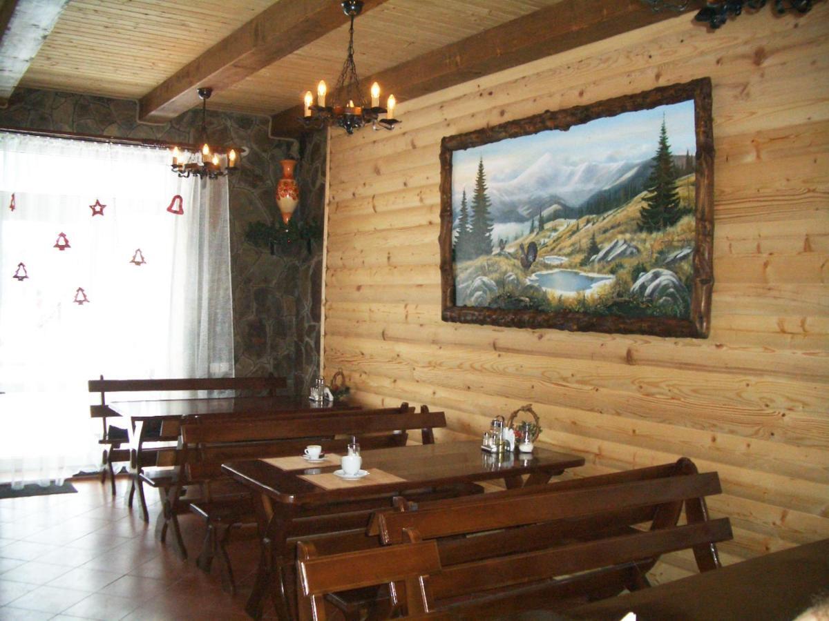 Karpatski Zori Hotel 布克维 外观 照片
